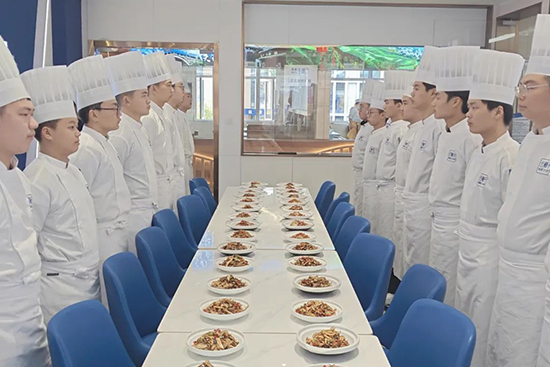 深化产教融合，新东方携手兰湘子谱写职教新篇章